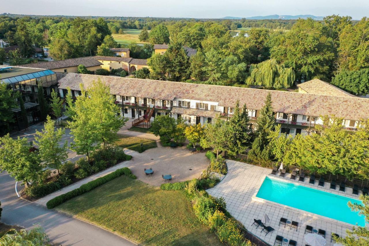 Domaine Du Gouverneur, Hotel, Restaurant & Golf Monthieux Exterior photo